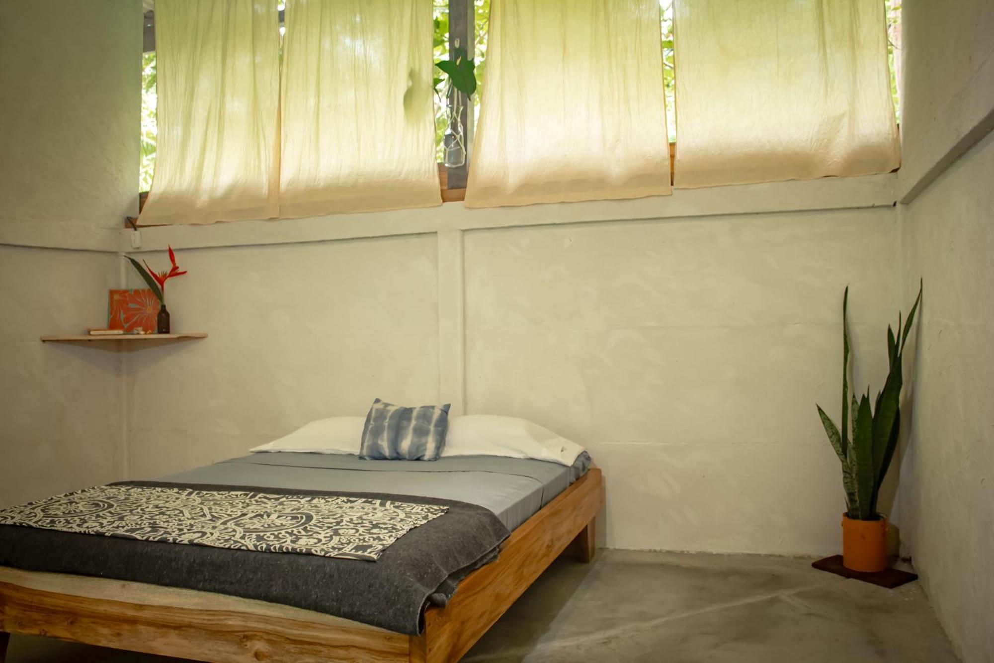Smile Jungle Hostel Puerto Viejo de Talamanca Ngoại thất bức ảnh
