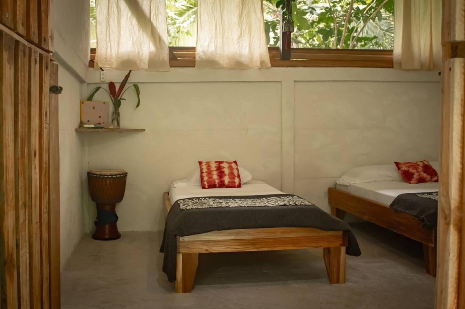Smile Jungle Hostel Puerto Viejo de Talamanca Ngoại thất bức ảnh